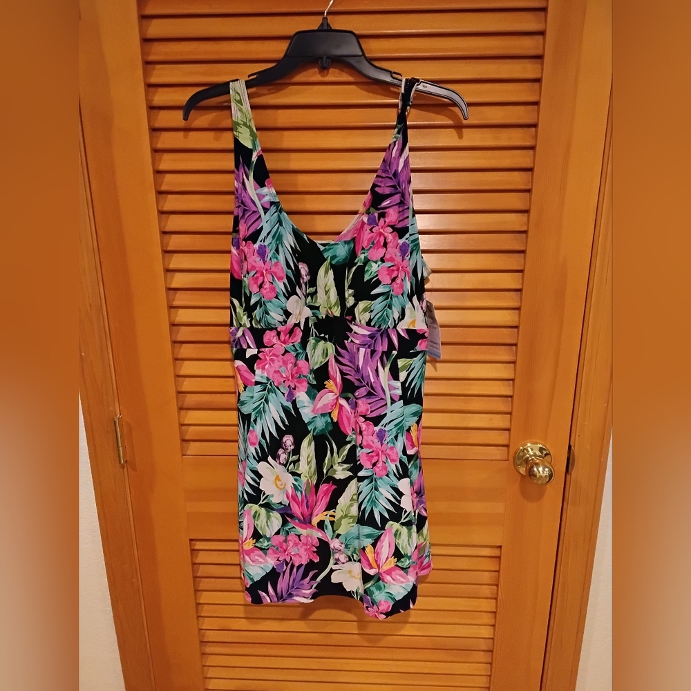 NWT Floral Skirted Bathing Suit 20W Firm Price